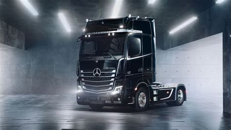 The New Actros L Driver Extent+ - Plant & Equipment News