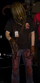 Cosplay.com - Half Life Head Crab Zombie from Half-Life 2 by the freeman