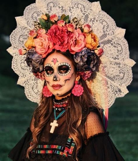 15+ Stunning Costumes for Día de los Muertos