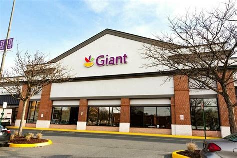 Earn Bitcoin Back on Groceries at Giant Foods!