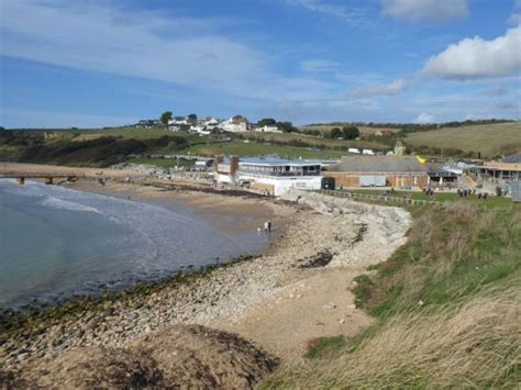 Bowleaze Cove Photo | UK Beach Guide