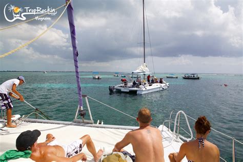 Snorkeling Ambergris Caye Belize | Trop Rockin