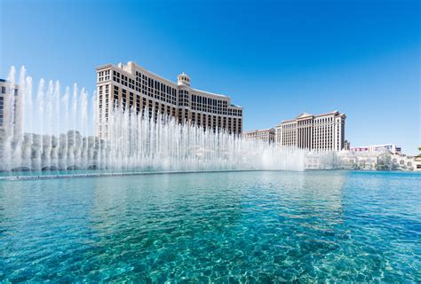 The Complete Guide to the Fountains of Bellagio