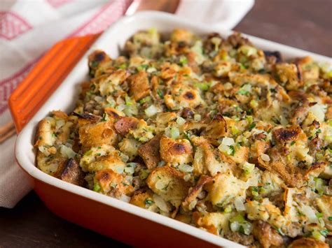 Oyster Stuffing With Fennel, Tarragon, and Sausage Recipe