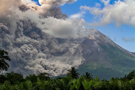 Indonesia. Volcán Merapi entra en erupción | FOTOS- Grupo Milenio