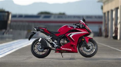 Honda CBR500R Top Speed & Acceleration - MotoStatz