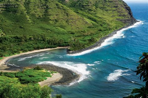 A Visual Journey Around Molokai - Hawaii Magazine