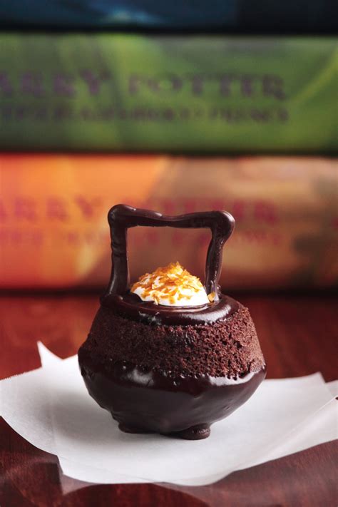 Pastry Affair | Cauldron Cakes