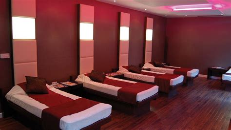 RELAX THE MIND, SOOTHE THE SOUL AND LIFT THE SPIRIT. - Bannatyne Spa