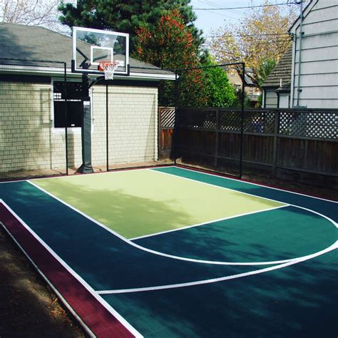 Basketball court backyard, Sport court, Outdoor basketball court