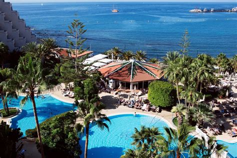 Arona Gran Hotel - Adults only in Los Cristianos, Tenerife | loveholidays