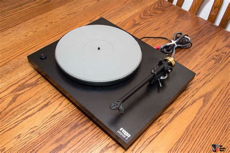 REGA Planar 3 Turntable For Sale - US Audio Mart