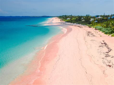 Where to Find Pink Sand Beaches (and Black, and Green...) - Photos ...