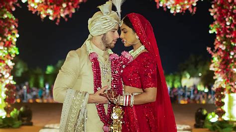 Priyanka Chopra’s sindoori red Sabyasachi wedding lehenga is for ...