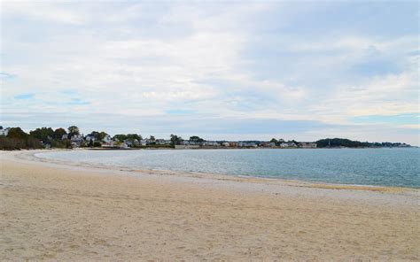 Rocky Neck State Park East Beach / Connecticut / USA // World Beach Guide