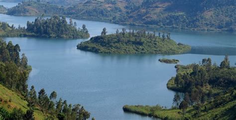 Lake Kivu in Rwanda- Africa Adventure Vacations- Rwanda Safari