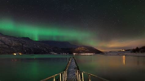 Norway Northern Lights Tour Packages 2024/2025 : Nordic Visitor