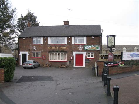 Church House, South Kirkby © Alex McGregor cc-by-sa/2.0 :: Geograph ...