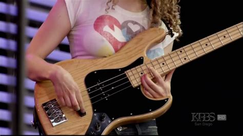 Tal Wilkenfeld w/Jeff Beck (reunion rumors) | TalkBass.com