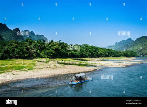 The Li river scenery in summer Stock Photo - Alamy