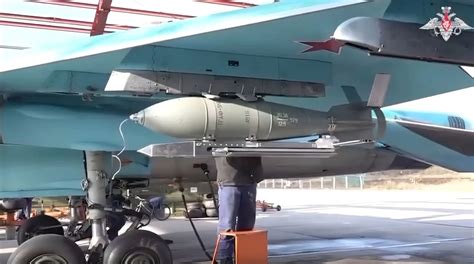 The RBK-500 with UMPK module. Russia's answer to the JDAM-ER