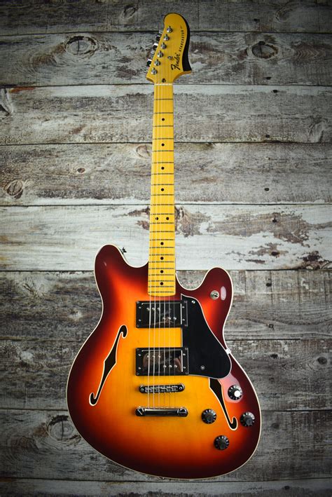 2014 Fender Modern Starcaster