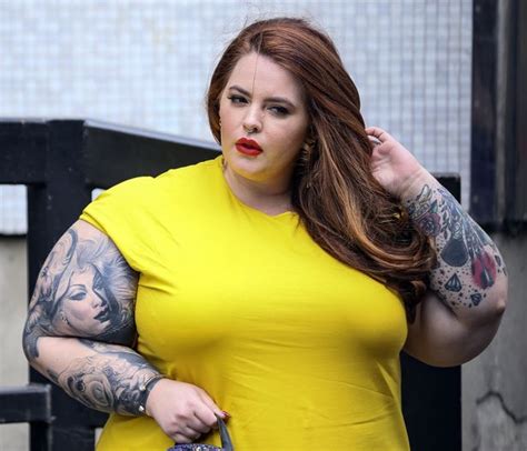 PHOTOS: Meet Size 26 Model Who Says Man Who Shot Her Mom Made Her Turn ...