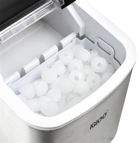 Best Igloo Ice Maker Reviews and Ratings 2022 | IceMakerCage