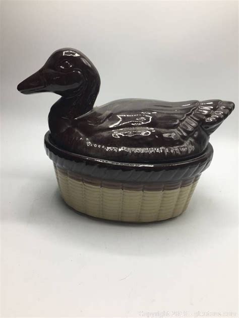 Ceramic Duck Casserole Dish | Casserole dishes, Ceramics, Duck