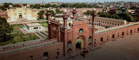 7 Most Popular Historical Buildings in Lahore | Zameen Blog