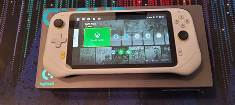 Review | Logitech G Cloud Gaming Handheld - XboxEra