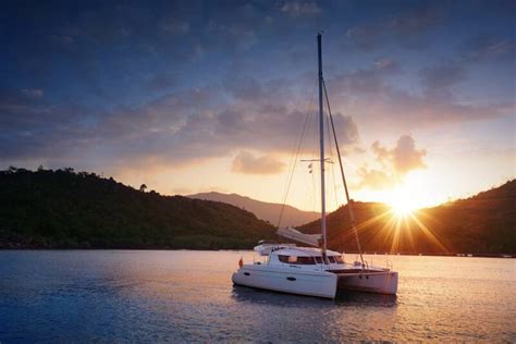 What Is Catamaran and How to Charter One