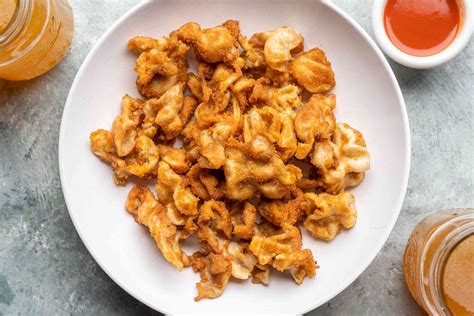 Southern-Style Deep-Fried Chitterlings Recipe