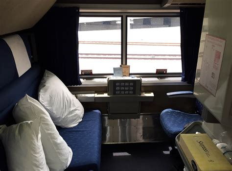 Amtrak California Zephyr Bedroom Suite | www.resnooze.com