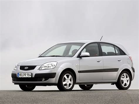 Kia Rio Hatchback (2005 – 2009). | Kia rio, Kia, Suv car