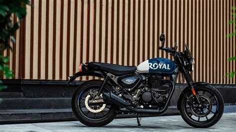 Royal Enfield Begins Deliveries Of Hunter 350 In India