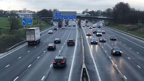 M6 smart motorway upgrade between Crewe and Knutsford opens - BBC News