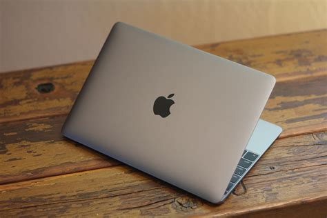 Review: The new 12-inch MacBook is a laptop without an ecosystem | PCWorld