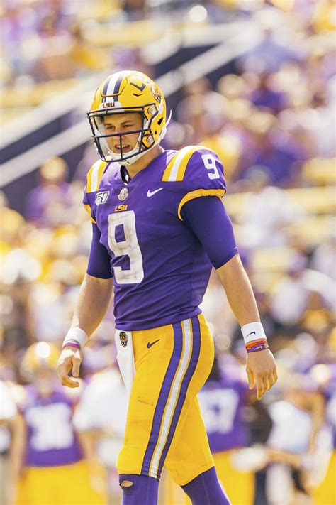 LSUFOOTBALLJoeBurrow, joe burrow, lsu, HD phone wallpaper | Peakpx