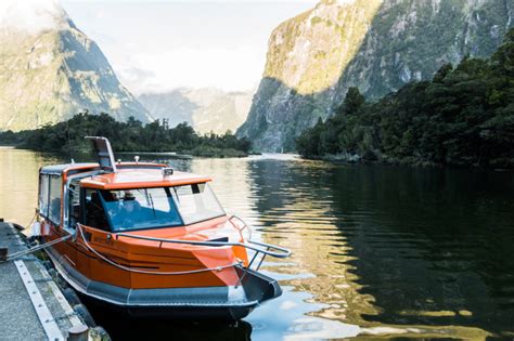 Milford Sound: Scenic Flight & Overnight Cruise, New Zealand - Linger ...