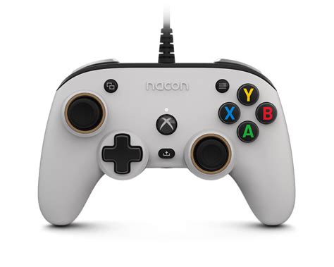 Nacon XBOX X/S Official Wired Pro Compact Controller – Global Communication