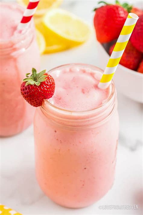 Quick & Easy Frozen Fruit Smoothie • Love From The Oven