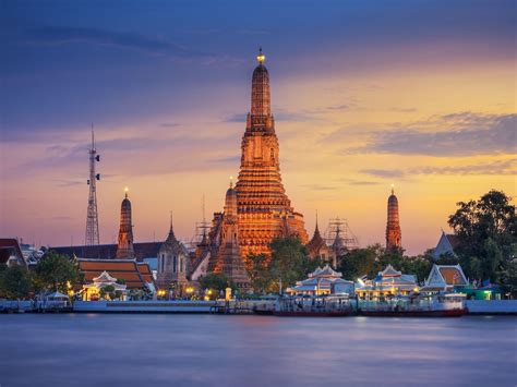 Wat Arun | TakeMeTour