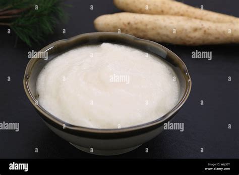 Tororo (Grated yam Stock Photo - Alamy