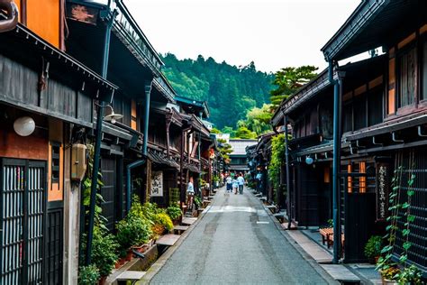 Explore the Beauty of Takayama and Shirakawa-go