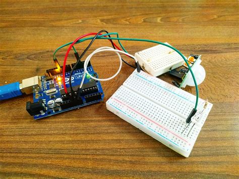 Learn Arduino Motion Sensor Light | What is PIR sensor with Arduino?