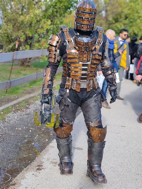 [Self] My Level 3 cosplay : r/DeadSpace