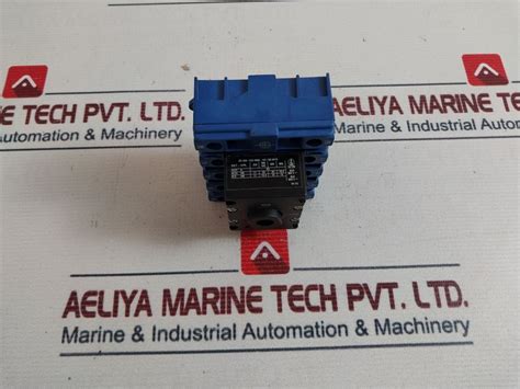 Kraus & Naimer Kg64b Isolator Switch - Aeliya Marine