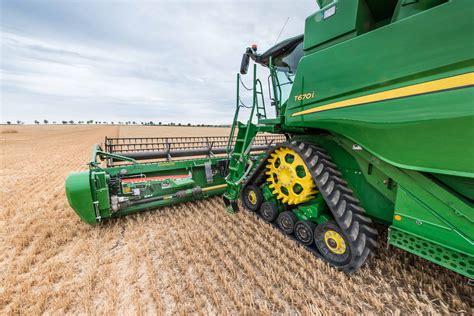 New tracks and higher performance for John Deere combines | Farm Machinery