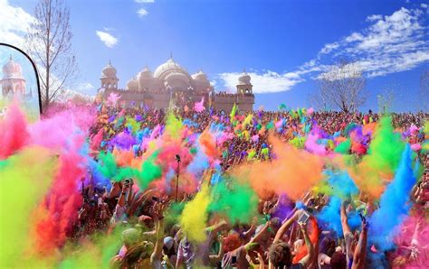 Where to Celebrate Holi, What Is Holi